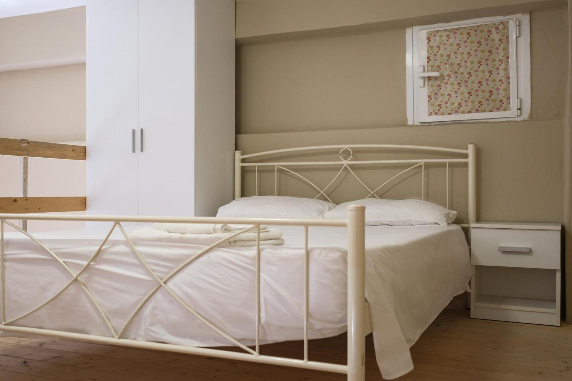 Apartment In The City Center コルフ島 エクステリア 写真