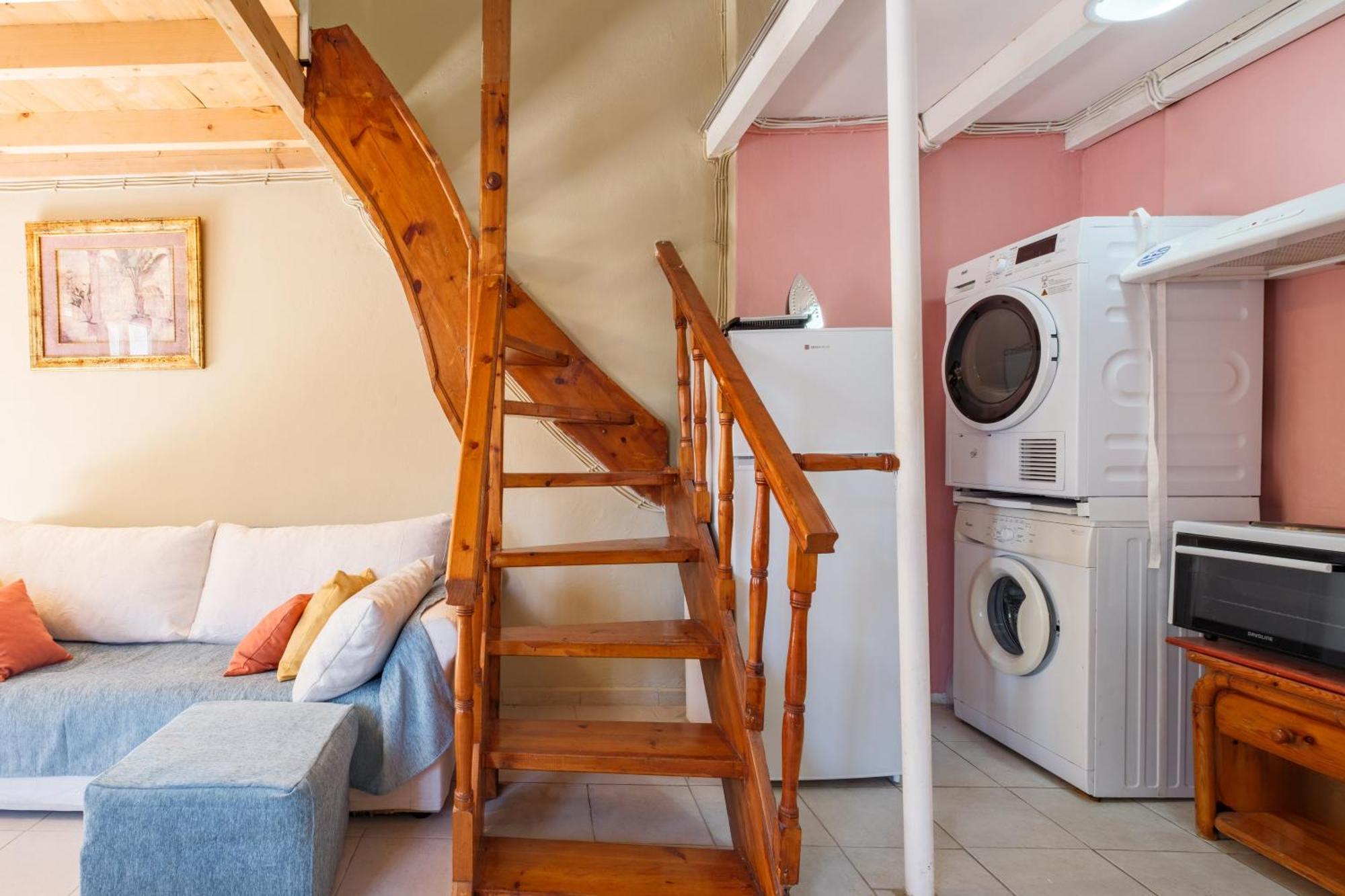 Apartment In The City Center コルフ島 エクステリア 写真